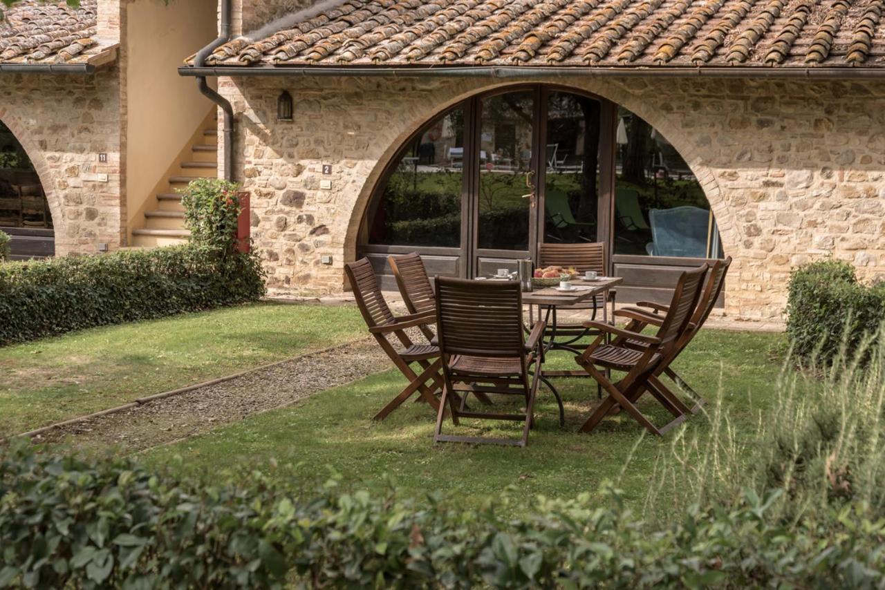 Aparthotel Borgo Al Cerro à Casole dʼElsa Extérieur photo